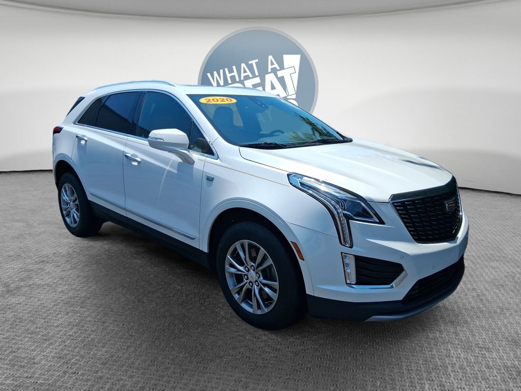 2020 Cadillac XT5 Premium Luxury in Crystal White Tricoat — front three-quarter view