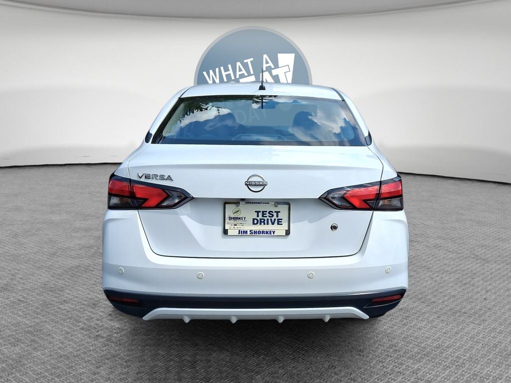 2025 Nissan Versa — detail view